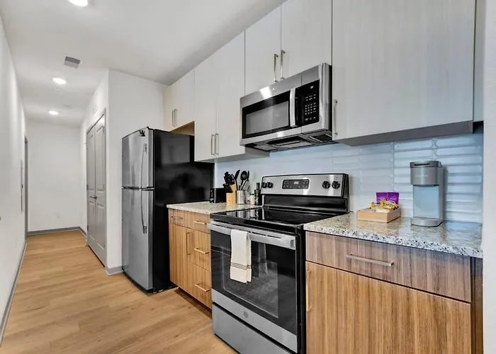 Dockside Living In Clemson 2 Bedroom Unique Amenities