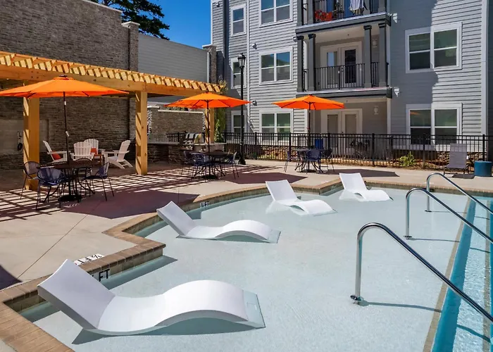 Dockside Living In Clemson 2 Bedroom Unique Amenities