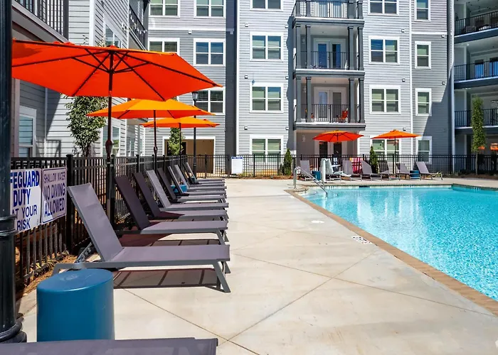 Dockside Living In Clemson 2 Bedroom Unique Amenities
