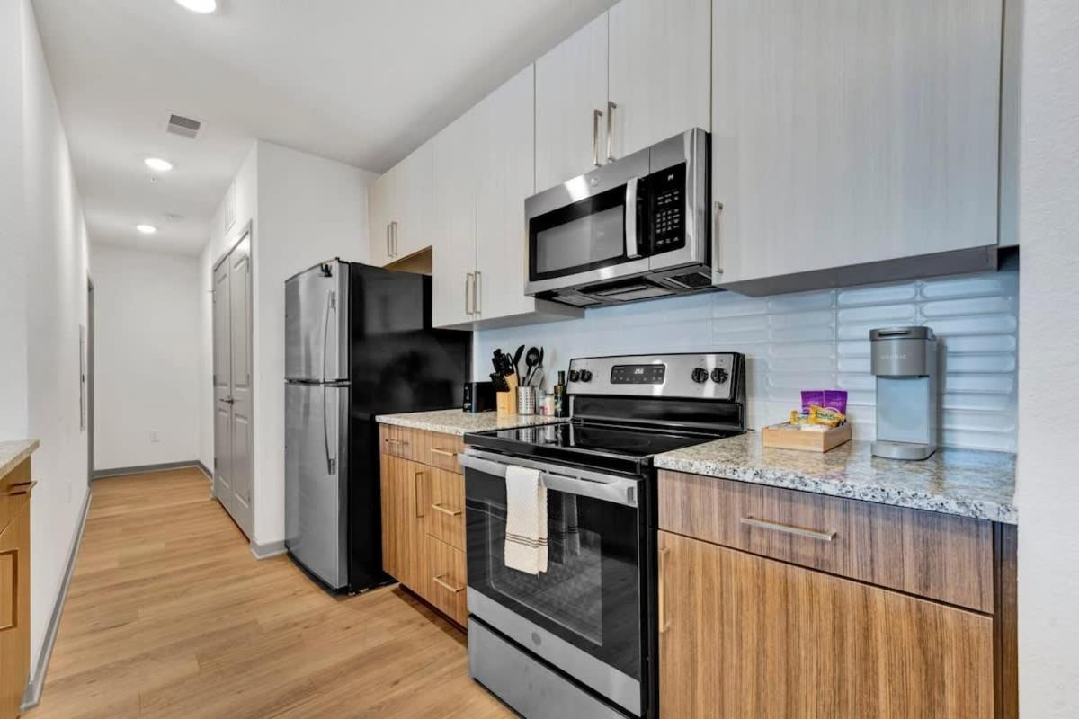 Dockside Living In 2 Bedroom Unique Amenities * Clemson