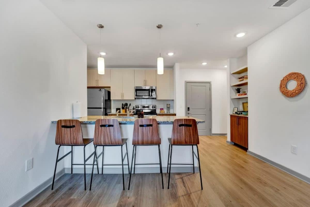 Apartment Dockside Living In 2 Bedroom Unique Amenities Clemson